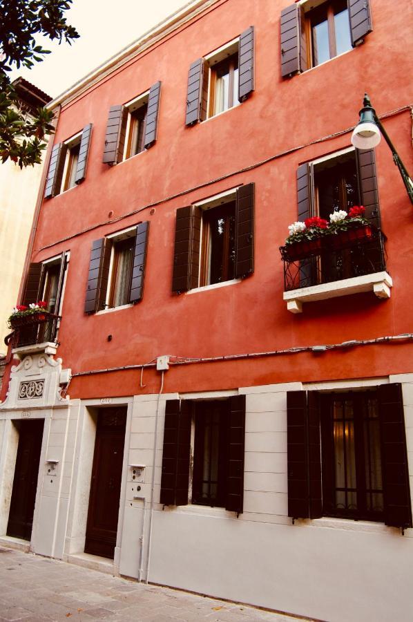 Ca' Del Pittor Apartments - Tiziano البندقية المظهر الخارجي الصورة